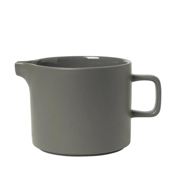 PILAR Pitcher Pewter