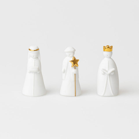 R92508 Holiday Caroling Figurines