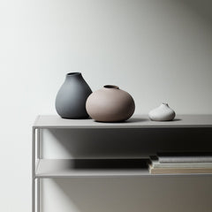 NONA Porcelain Vases Lifestyle