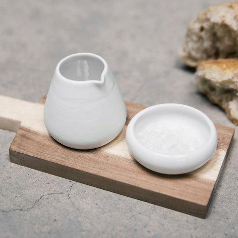 Oil and Salt Pots Lifestyle Image